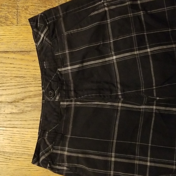 Rusty Shorts - Picture 3 of 7